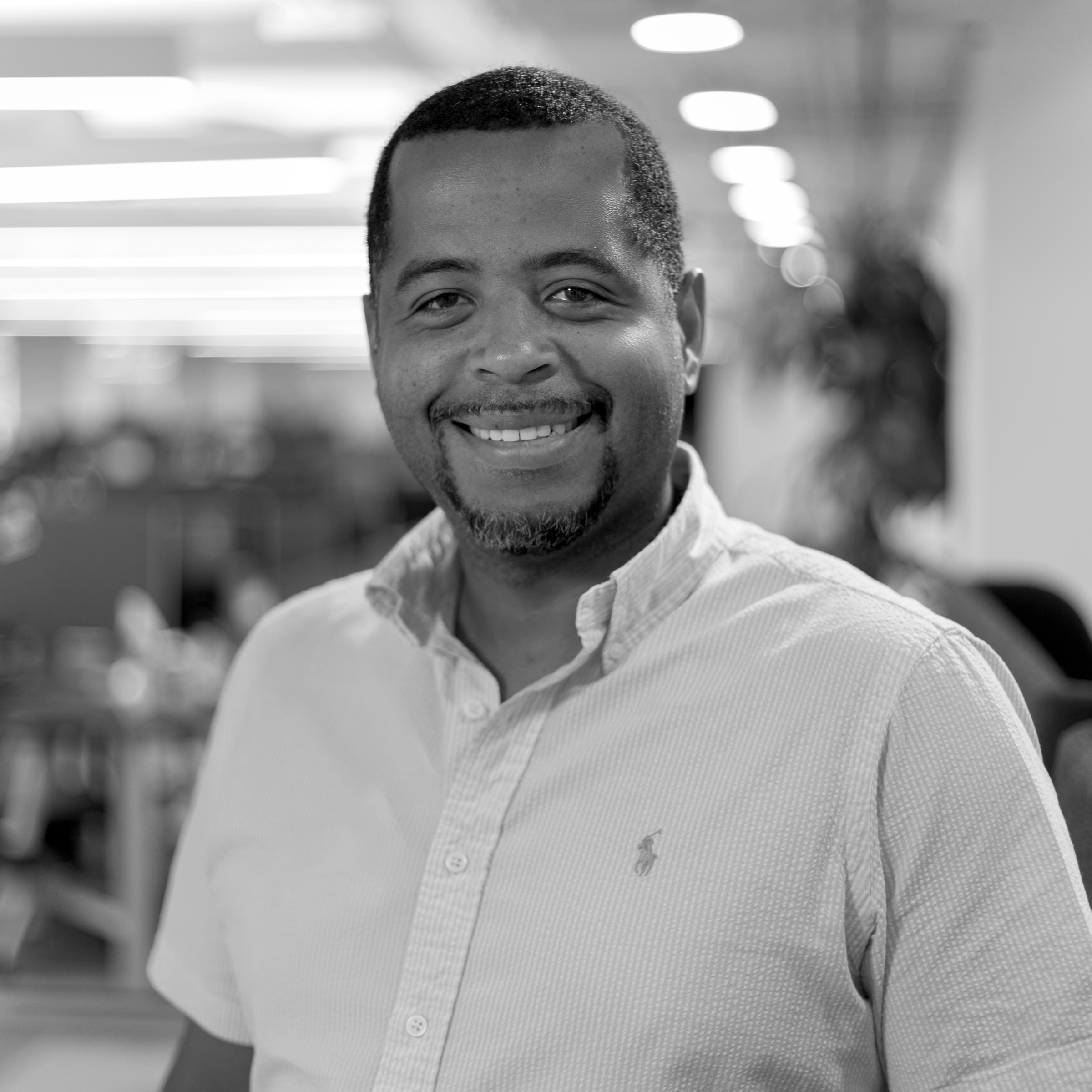 Headshot of Curtis Webb